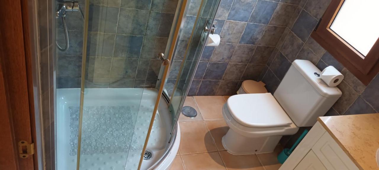 Beautiful, Spacious Villa, Heated Pool, Sleeps Eight, With Quality Furnishings 칼레타데푸스테 외부 사진